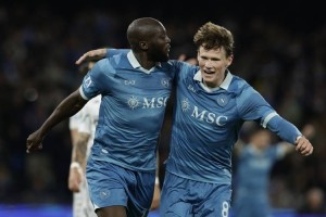 国内三大赛颗粒无收，劳塔罗泪洒赛场，国米旧将直指失冠根源