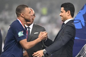 绝了，刚拿欧冠！巴黎嘲讽姆巴佩，纳赛尔短短9字击中痛处