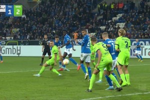 德甲烽火：狼堡主场寻转机，霍村客场谋生机