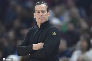 阿特金森当选年度最佳主帅 生涯首次获此殊荣