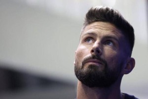 吉鲁：阿森纳vs巴黎我支持谁？我是法国人但我也是一名枪手