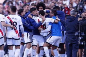 西甲保级大战：塞维利亚主场救主，莱加内斯客场逆袭？