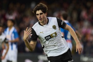 意甲日报：国米20逼卖恰尔汗奥卢到土耳其，桑乔转会困扰尤文