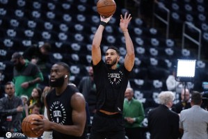 塔图姆季后赛得分超越皮尔斯 正式跻身队史前五