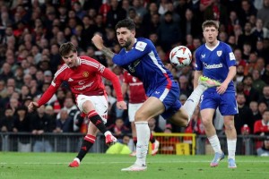 一场欧联杯，揭开了曼联的真正实力，这次真的藏不住了