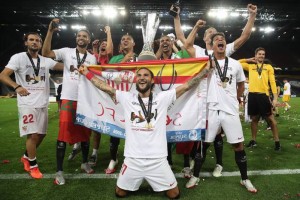 西甲保级生死战：塞维利亚主场背水一战，阿拉维斯客场能否搅局？