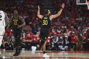 Shams：库里目前只能接受治疗 最早系列赛G6能回归