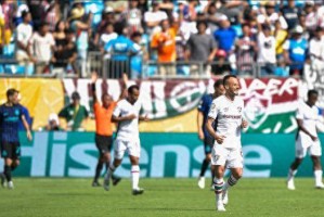 国米0-2弗鲁米嫩塞，更衣室矛盾激化，劳塔罗指责队友