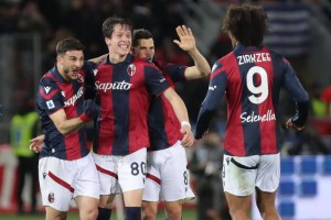 意甲悲喜一夜！国际米兰0-1被绝杀，争冠悬念重生，AC米兰0-1倒下