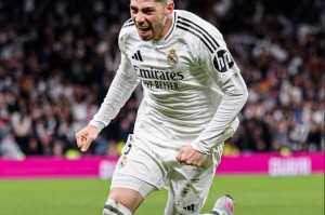 悲喜夜！枪手4-0大捷，米兰双雄饮恨，曼联造4耻辱纪录，皇马绝杀