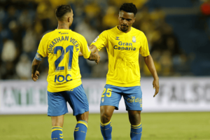 西甲保级生死战：拉斯帕尔马斯困兽犹斗，巴伦西亚客场猎分