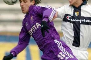 一战成名有多狠？24岁在皇马成第8前锋，27岁踢西乙，33岁退役