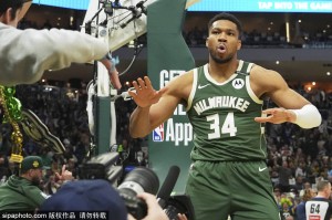 为了字母哥！曝尼克斯准备提出“海啸式”报价