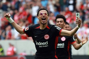 ESPN：切尔西还想再买前锋，相中埃基蒂克&法兰克福要价8000万欧