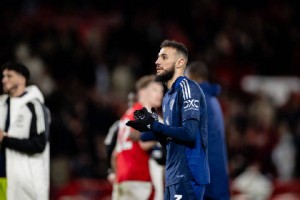 阿莫林警告曼联陷入“滕哈格式困境”，球队面临欧战与联赛两难抉择