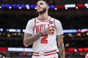 骑士和公牛交易得到大球 4年3800万美元留下梅里尔