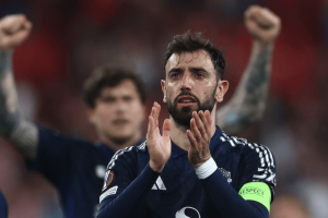 32场造30球！曼联核心创历史纪录，冲击冠军，争欧冠资格剩一条路