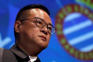 西甲悬崖边的中资队：西班牙人濒临降级，最后一战命悬一线