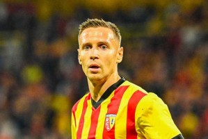 法甲：朗斯状态飙升欧塞尔低迷，未来走势值得关注