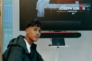 14在U18三场三球！罗马诺：曼联即将与JJ-加布里埃尔续约2年