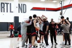 余嘉豪留洋选择西甲联赛，月薪16710元，低于CBA顶薪600万