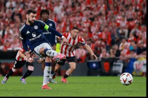 欧联13场不败vs英超24场不胜！曼联双面人格揭秘 这1点让全英超都笑了