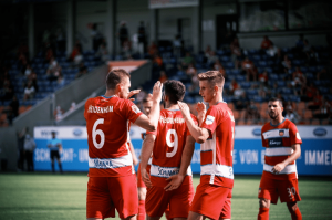 周四003 德甲 海登海姆VS埃尔沃斯堡：比分预测