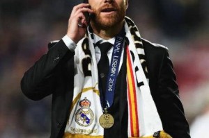 43岁少帅哈维·阿隆索接棒皇马，德甲不败夺冠携14亿巨资冲击欧冠三连