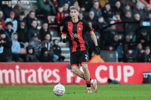 9500万打包后防双子星，即将夺冠的利物浦，这下是真要买新人了？