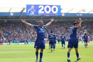 本赛季瓦尔迪9球4助，追平37+岁球员在英超单赛季参与进球数纪录