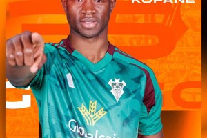 曼联无缘免费签神锋，其将拒绝英超去意甲！米兰前锋或成拉爵目标