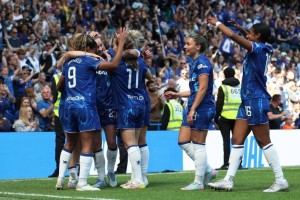 切尔西女足赛季不败夺冠，积分创纪录，阿森纳锁定亚军