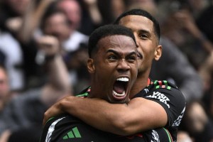 又是他！阿森纳战巴黎悬了，萨利巴挖坑拉亚送礼