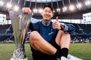 跟孙兴慜说再见后，热刺报价曼城21岁边锋？7000万高价可是很贵