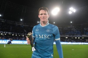 前曼联助教：卖掉麦克托米奈是错误的决定，况且是那么低的转会费