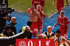 伦敦保卫战！利物浦再拿3分肯定夺冠，后3轮连打热刺切尔西阿森纳