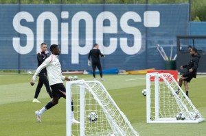 欧冠决战倒计时！登贝莱亲承恩里克神改造，巴黎新王牌叫板国米！