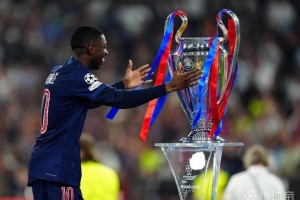 登贝莱：多纳鲁马欧冠决赛前写信激励全队；我需发挥榜样作用