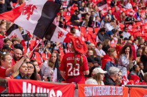 曼联2-0刺杀维拉欧冠梦！红魔末轮“回光返照”，埃梅里饮恨老特拉福德！