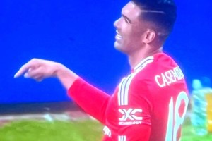 卡塞米罗有望终老曼联，阿莫林欲留其帮助重建！降薪拉爵才会批准