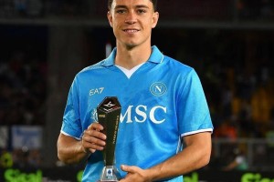 1-0，1-0！意甲悲喜夜！2大豪门赢球，争冠格局：卫冕冠军落后3分