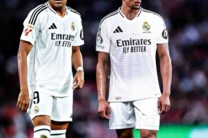 阿诺德想参加世俱杯，皇马不愿付转会费，“请求”利物浦免费放人