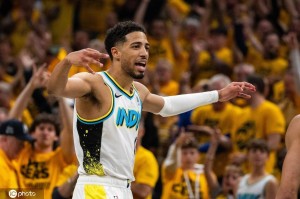 哈利伯顿父亲今后不会出现在场边 此前当面嘲讽字母哥