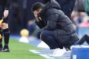 0转会费！曼联“亲手”踢出big6，2:0让喜鹊顶替自己进欧冠