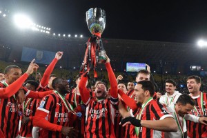 意甲主场人气大比拼：米兰双雄领跑意甲上座率，各队球迷热情大揭秘