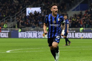 国米核心受伤或将缺席欧冠生死战，巴萨能因此笑到最后？真相可能隐藏烟雾弹