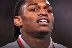 意甲第35轮收官战：米兰逆转热那亚，迎来两连胜，距离欧冠还差6分