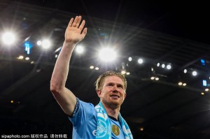 曼城官宣为德布劳内立雕像+送终身票 丁丁：我永远在这