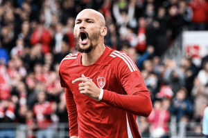 法甲：马赛vs布雷斯特，谁能占据先机？