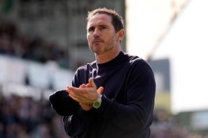 兰帕德英冠救赎！率考文垂冲击英超，攻势足球重获新生